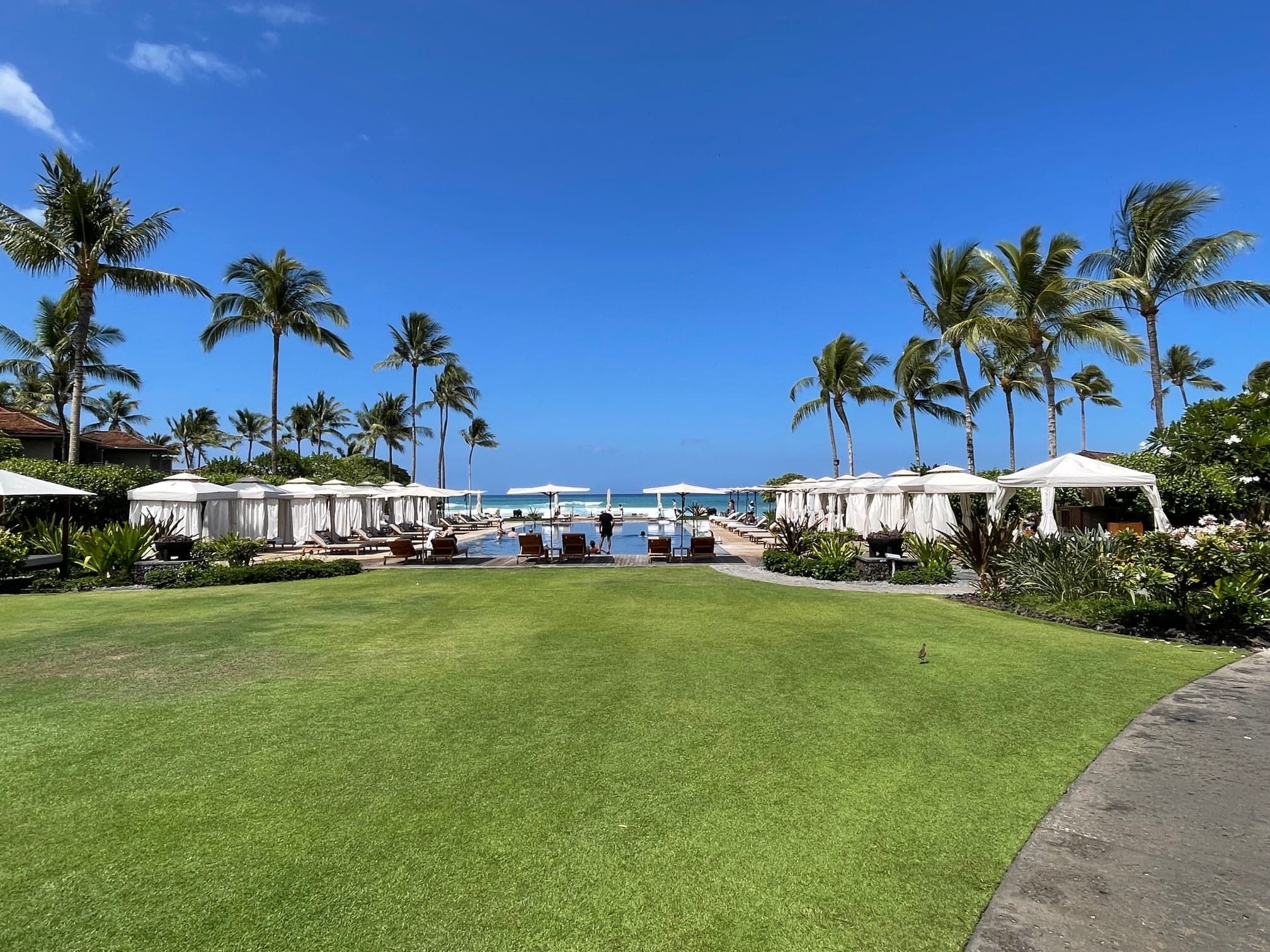 Big Island Resorts Claim Top Spots in U.S. Hotel Rankings