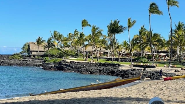 Does Kona Village Rosewood Resort Deserve the Hype?