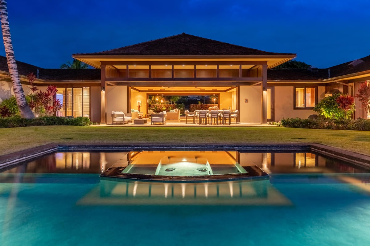 Buying Property in Hawaii — The Complete Guide